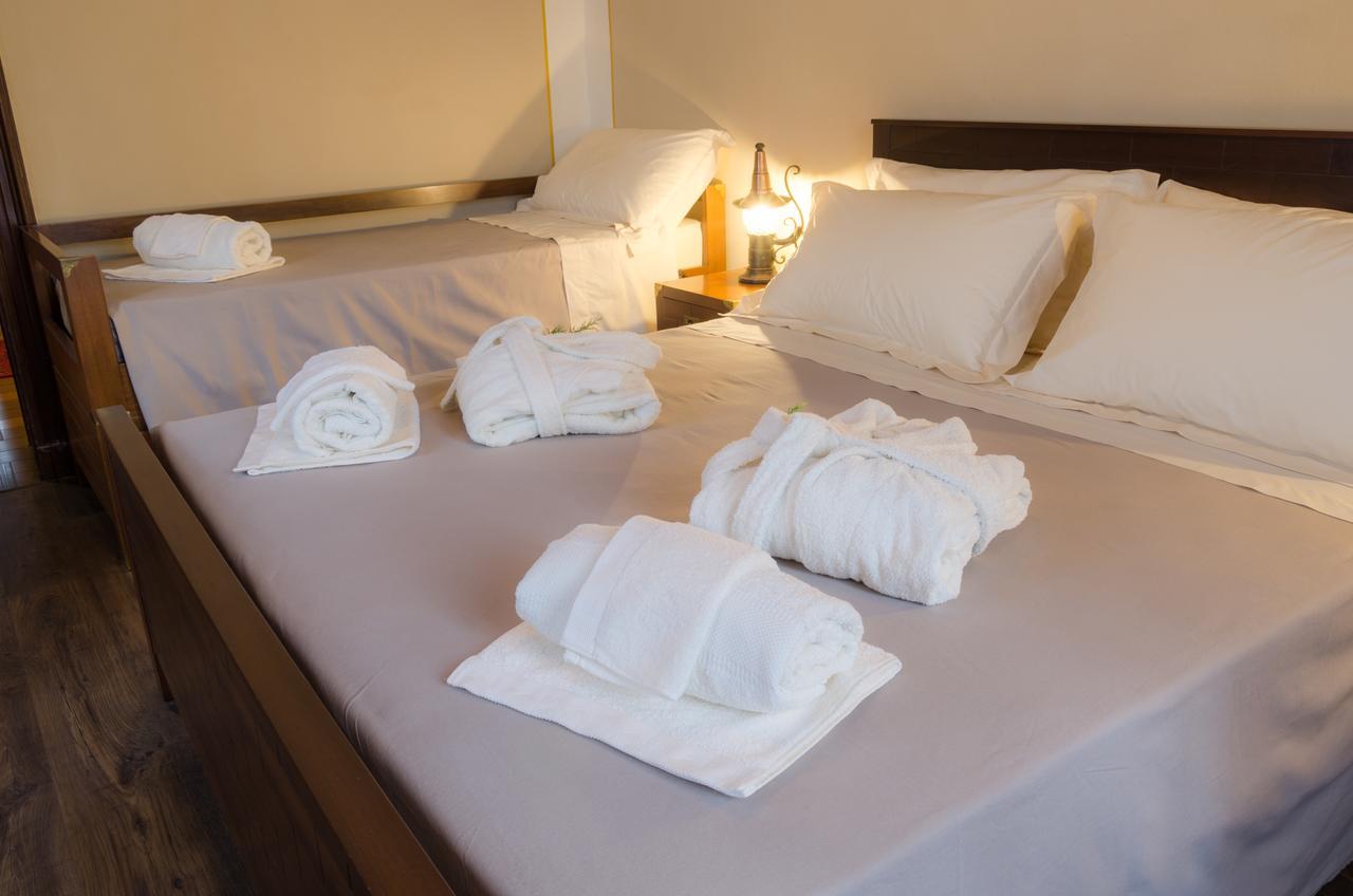 Bed & Breakfast Ottoquadri クアットルディオ 部屋 写真