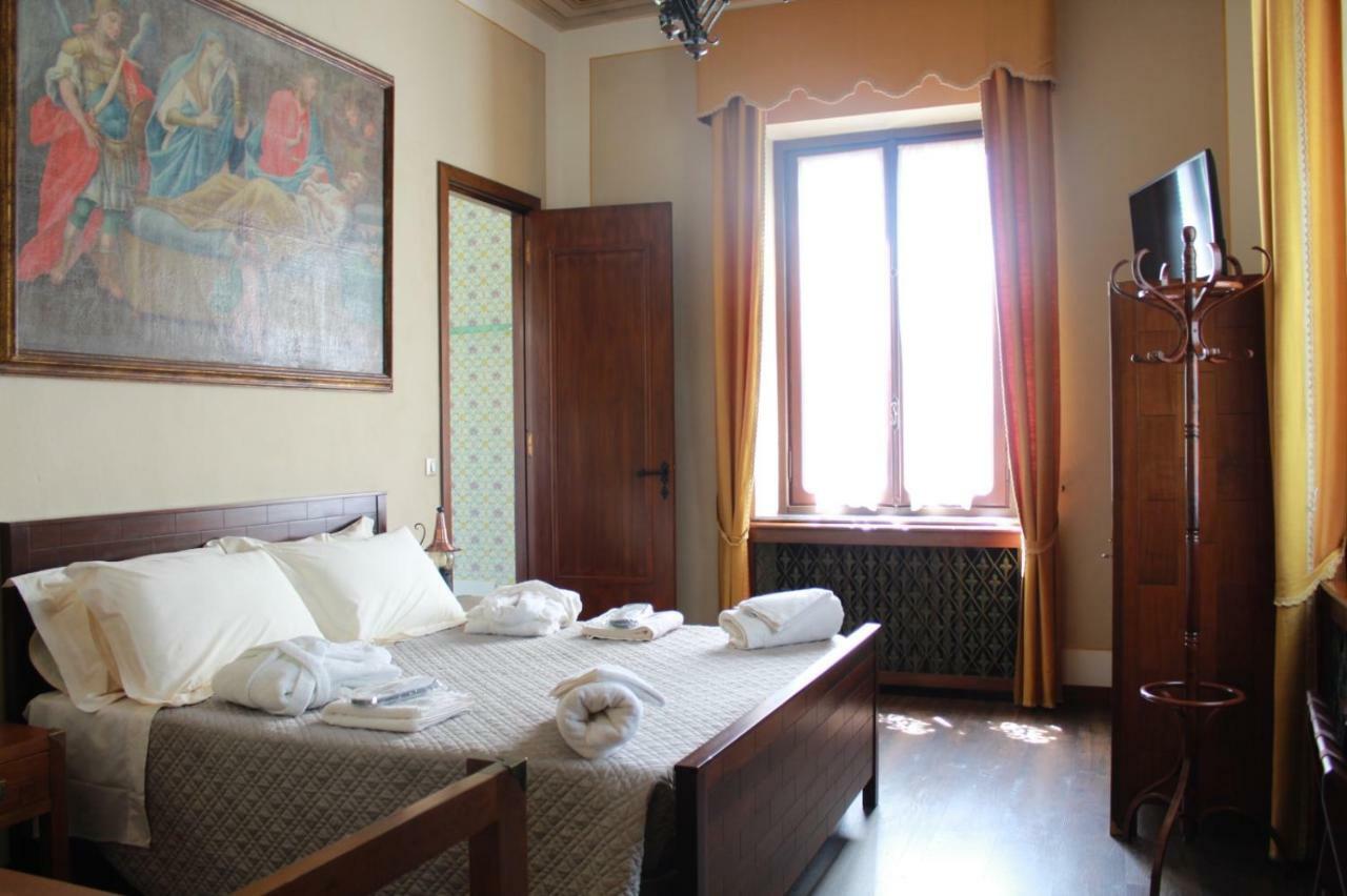 Bed & Breakfast Ottoquadri クアットルディオ エクステリア 写真