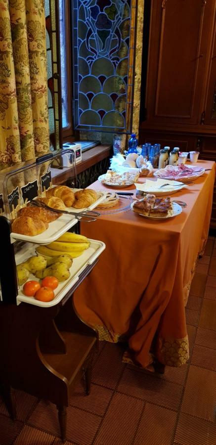 Bed & Breakfast Ottoquadri クアットルディオ エクステリア 写真