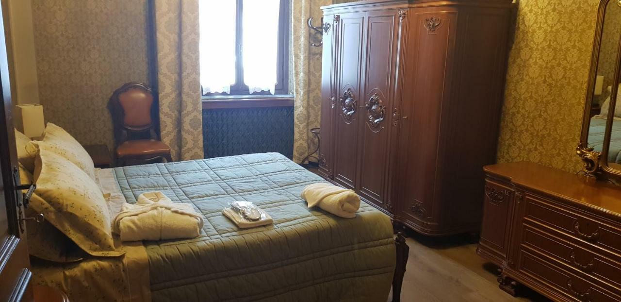 Bed & Breakfast Ottoquadri クアットルディオ エクステリア 写真