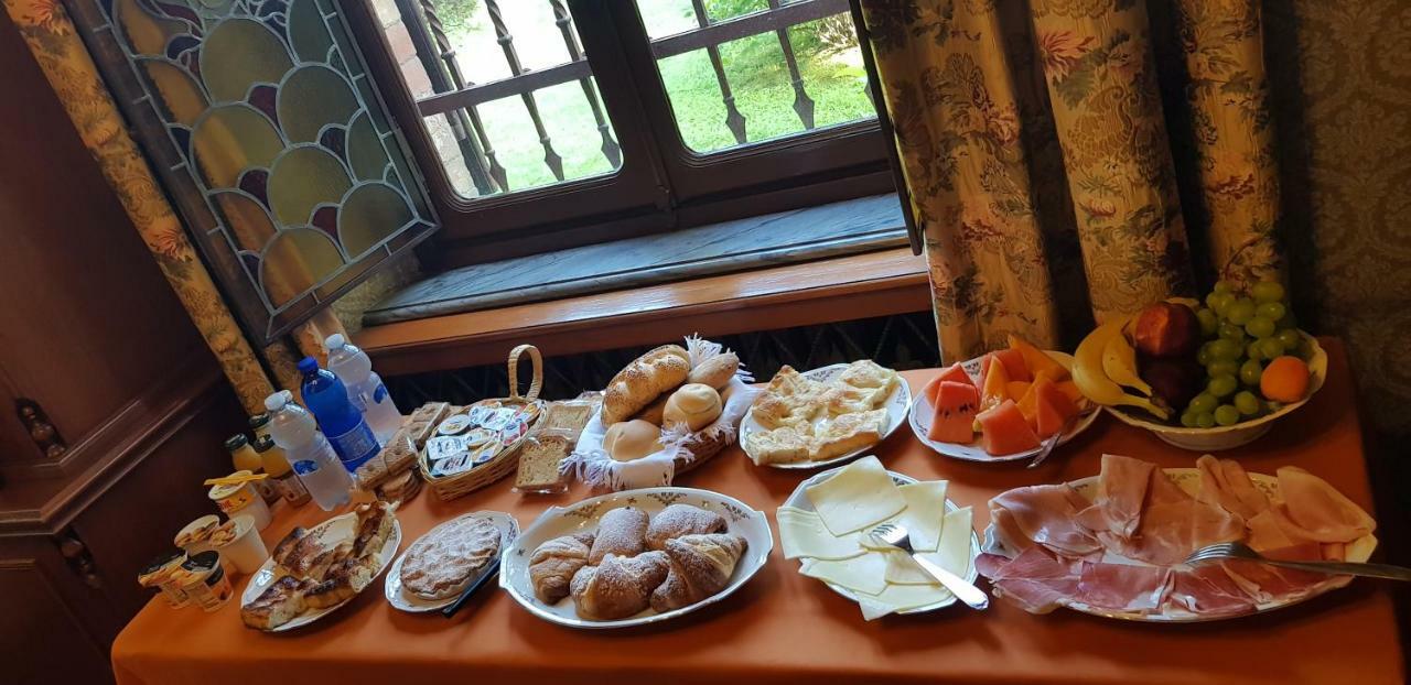 Bed & Breakfast Ottoquadri クアットルディオ エクステリア 写真